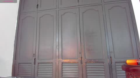 Angela Santini online show from 29, 12, 2024