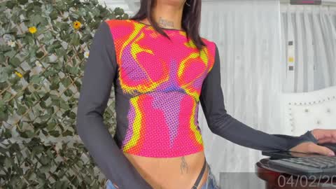 Angela Santini online show from 5, 2, 2025