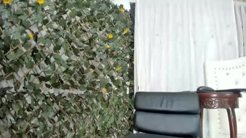 Angela Santini online show from 23, 2, 2025