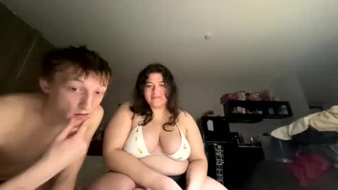 Snapshot of bunnyxxo05 chatting on 16, 2, 2026 bunnyxxo05 online show from 16, 2, 2026