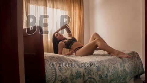 Snapshot of burbuja_cosmic chatting on 24, 2, 2025 Im Val Welcome to my room My instagram Bubble cosmic online show from 24, 2, 2025