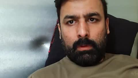 Hairy Arabian online show from 15, 12, 2025