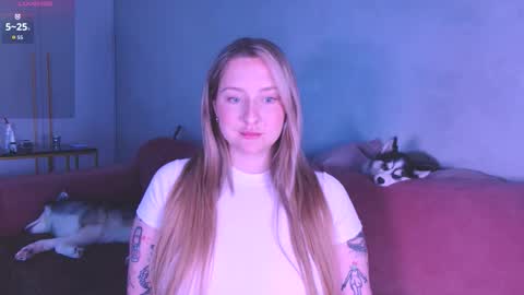 Snapshot of burn_lissa chatting on 21, 10, 2025 Lissa online show from 21, 10, 2025