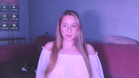 Snapshot of burn_lissa chatting on 23, 10, 2025 Lissa online show from 23, 10, 2025