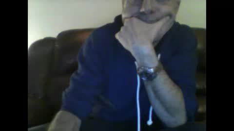 burnleyguy1977 online show from 18, 1, 2026