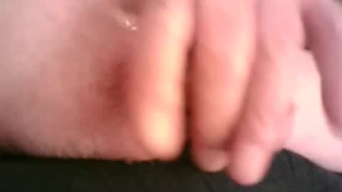 Snapshot of burnside13 chatting on 16, 11, 2025 Hamish online show from 16, 11, 2025