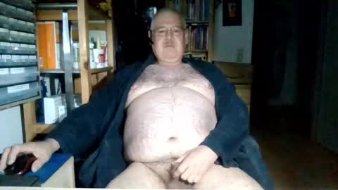 Snapshot of busibaer666 chatting on 17, 5, 2026 busi online show from 17, 5, 2026