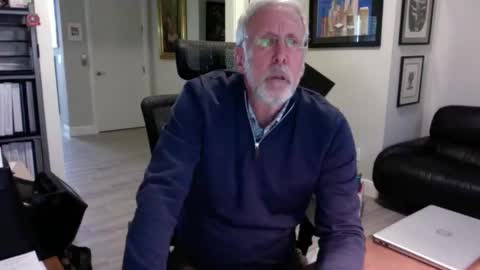 Snapshot of bustinout99 chatting on 21, 2, 2025 afternoon wood online show from 21, 2, 2025