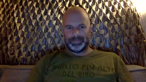 Snapshot of buurman1982isback chatting on 11, 9, 2025 buurman1982isback online show from 11, 9, 2025