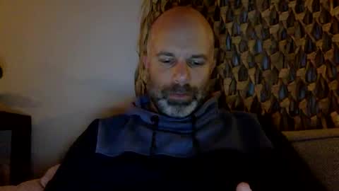 Snapshot of buurman1982isback chatting on 8, 10, 2025 buurman1982isback online show from 8, 10, 2025