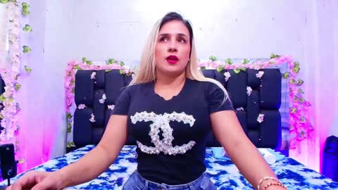 Carolina online show from 16, 9, 2025