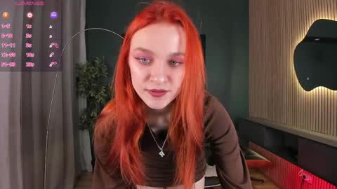 Snapshot of c_moonie_ chatting on 27, 5, 2026 Polly online show from 27, 5, 2026