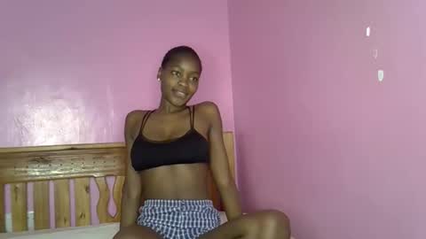 C--trish online show from 21, 10, 2025