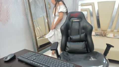 Snapshot of caamii_sweett chatting on 22, 2, 2026 Camii Sweet online show from 22, 2, 2026