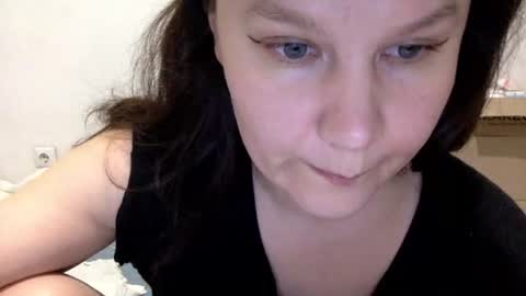 Snapshot of caffeinated_lamb chatting on 9, 10, 2025 Lamb online show from 9, 10, 2025