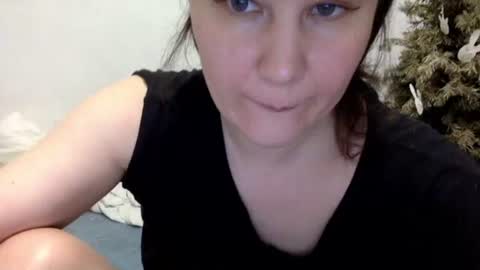 Snapshot of caffeinated_lamb chatting on 11, 4, 2026 Lamb online show from 11, 4, 2026