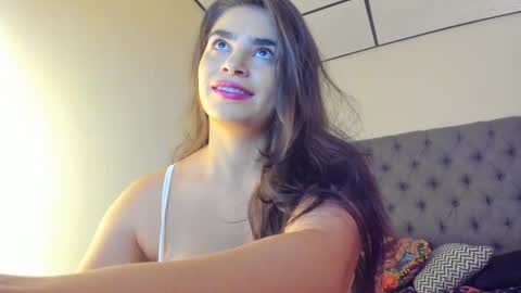 caitlingomez0 online show from 21, 10, 2025