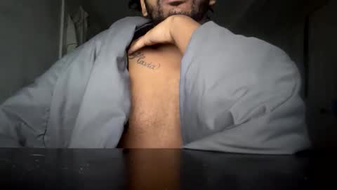 Snapshot of cakezoverfakez chatting on 9, 2, 2026 longjohns online show from 9, 2, 2026