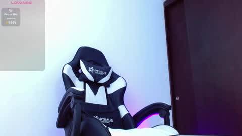 Snapshot of calavalerio chatting on 3, 3, 2025 Valerio online show from 3, 3, 2025