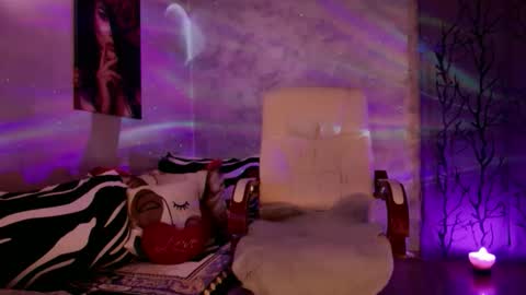 Snapshot of caliente_emperatriz chatting on 31, 3, 2026 EMPERATRIZ online show from 31, 3, 2026