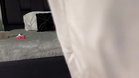 Calipso Parisi online show from 13, 11, 2025