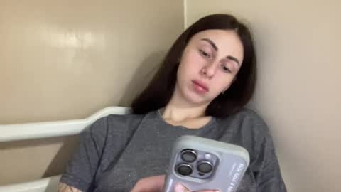 Anna online show from 16, 2, 2025