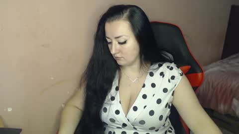 Snapshot of call_me_shaya chatting on 11, 12, 2024 Shaya online show from 11, 12, 2024