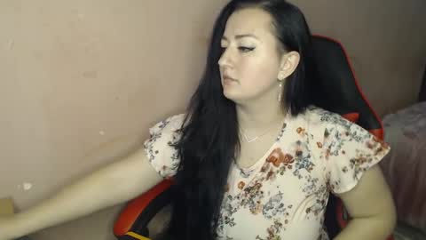 Snapshot of call_me_shaya chatting on 12, 12, 2024 Shaya online show from 12, 12, 2024