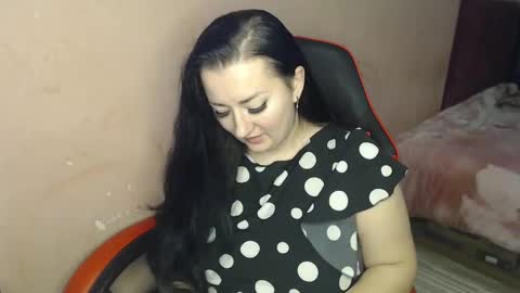 Snapshot of call_me_shaya chatting on 13, 12, 2024 Shaya online show from 13, 12, 2024