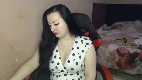 Snapshot of call_me_shaya chatting on 23, 12, 2024 Shaya online show from 23, 12, 2024