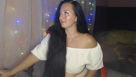 Snapshot of call_me_shaya chatting on 12, 9, 2025 Shaya online show from 12, 9, 2025