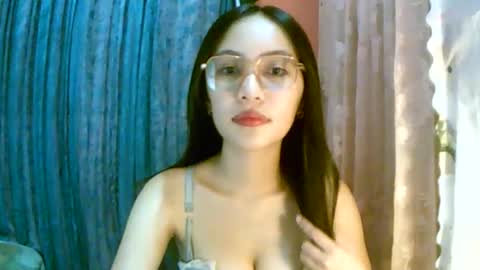 Snapshot of calla_freya chatting on 23, 9, 2025 Freya online show from 23, 9, 2025