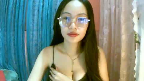 Snapshot of calla_freya chatting on 5, 10, 2025 Freya online show from 5, 10, 2025