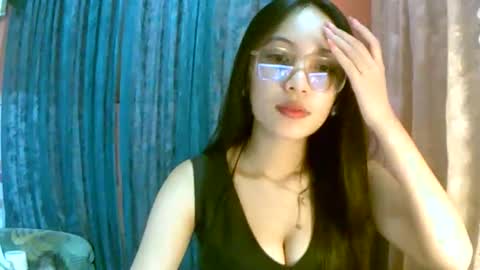 Snapshot of calla_freya chatting on 11, 10, 2025 Freya online show from 11, 10, 2025