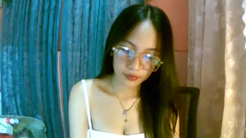 Snapshot of calla_freya chatting on 12, 10, 2025 Freya online show from 12, 10, 2025