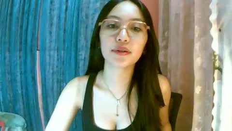 Snapshot of calla_freya chatting on 17, 10, 2025 Freya online show from 17, 10, 2025