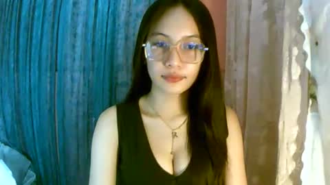 Snapshot of calla_freya chatting on 5, 11, 2025 Freya online show from 5, 11, 2025