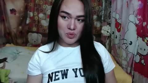 Snapshot of callme_mama chatting on 19, 10, 2025 Althea online show from 19, 10, 2025