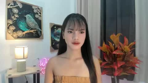 Snapshot of callmeprettylj chatting on 28, 10, 2025 lovely jane LJ online show from 28, 10, 2025