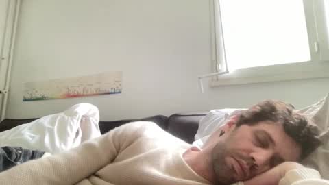calmetvolupte online show from 19, 10, 2025