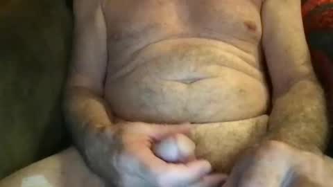 Snapshot of cals16 chatting on 4, 4, 2026 cals16 online show from 4, 4, 2026