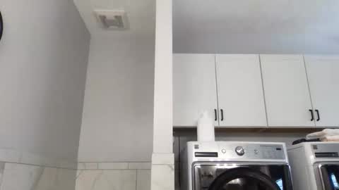 Calthegoose online show from 9, 2, 2026