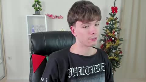 Hey I am Calvin  online show from 28, 12, 2024