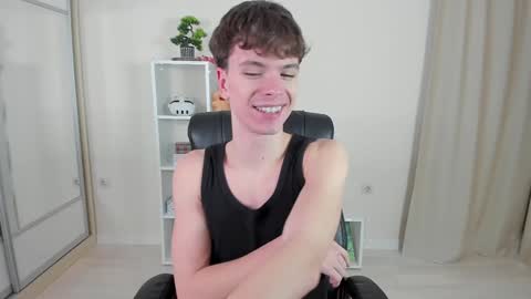 Hey I am Calvin  online show from 8, 1, 2025