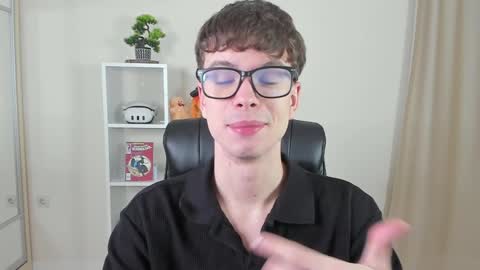 Hey I am Calvin  online show from 24, 1, 2025