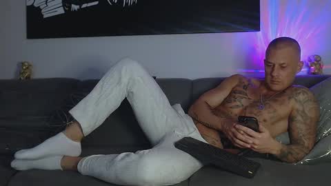 Calvin  online show from 16, 1, 2025