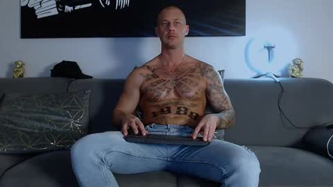 Calvin  online show from 19, 1, 2025