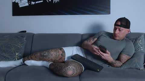 Calvin  online show from 4, 3, 2025