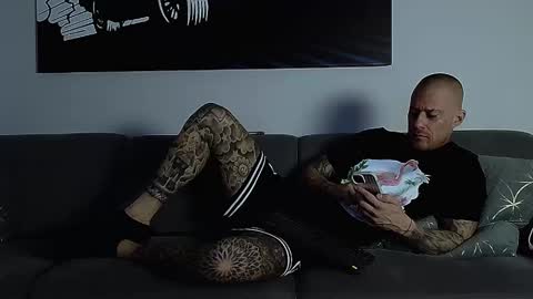 Calvin  online show from 2, 10, 2025