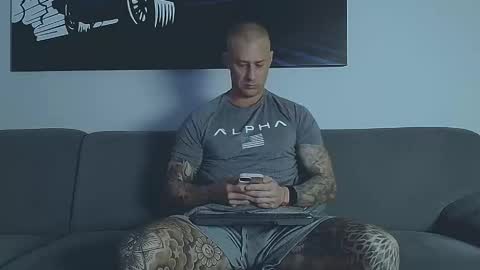 Calvin  online show from 17, 2, 2026